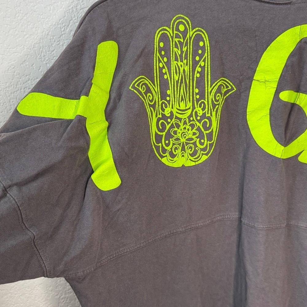 Yoga Long Sleeve Shirt Oversized Gray size Medium - Picture 5 of 5